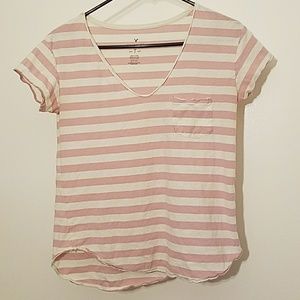 American Eagle T shirt
